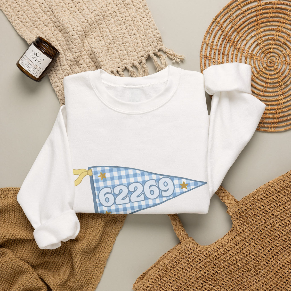 62269 Gingham Plaid Pennant Crewneck