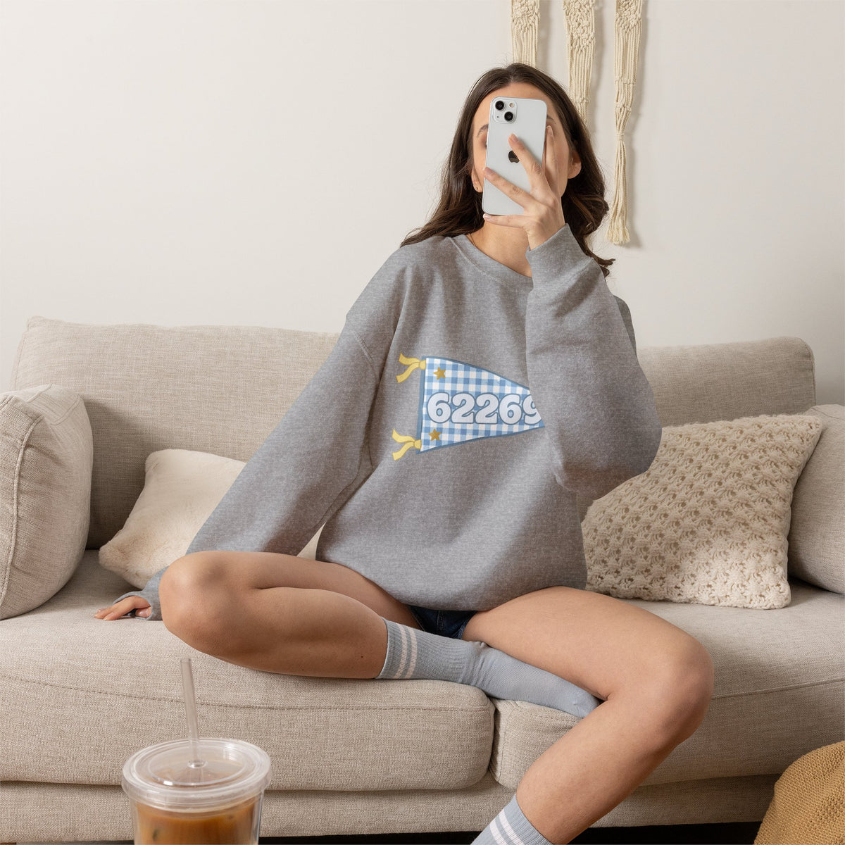 62269 Gingham Plaid Pennant Crewneck