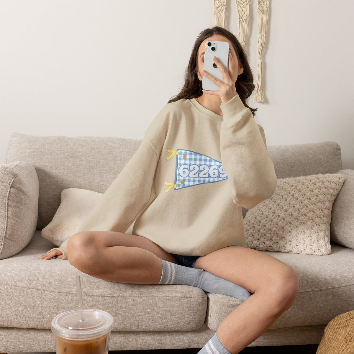 62269 Gingham Plaid Pennant Crewneck