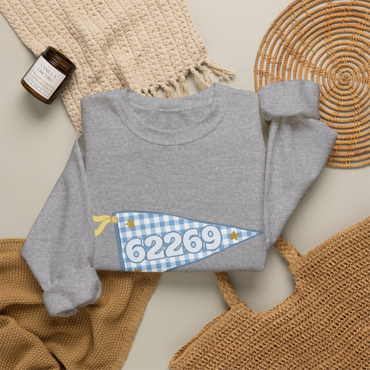 62269 Gingham Plaid Pennant Crewneck